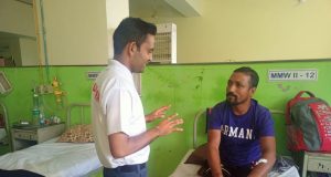 गरीब परिवारों के सहारा बने कैप्टन संजय पाराशर