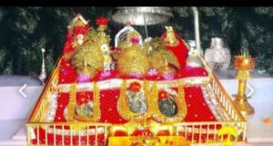 5 करोड़ के फूलों से सजा माता वैष्णो का दरबार