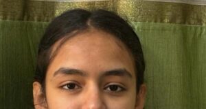 आनंदिता ने हिम अकादमी पब्लिक स्कूल हमीरपुर 10 + 1 नान मेडिकल परीक्षा में 99% अंक लेकर हासिल किया प्रथम स्थान